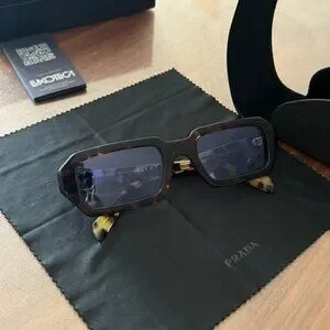 Prada Rectangular Sunglasses – Like New! Only Worn Twice Prada | Accessories | Prada Rectangular Sunglasses Like New  main image 2